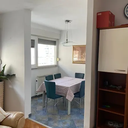 Apartment Marco *